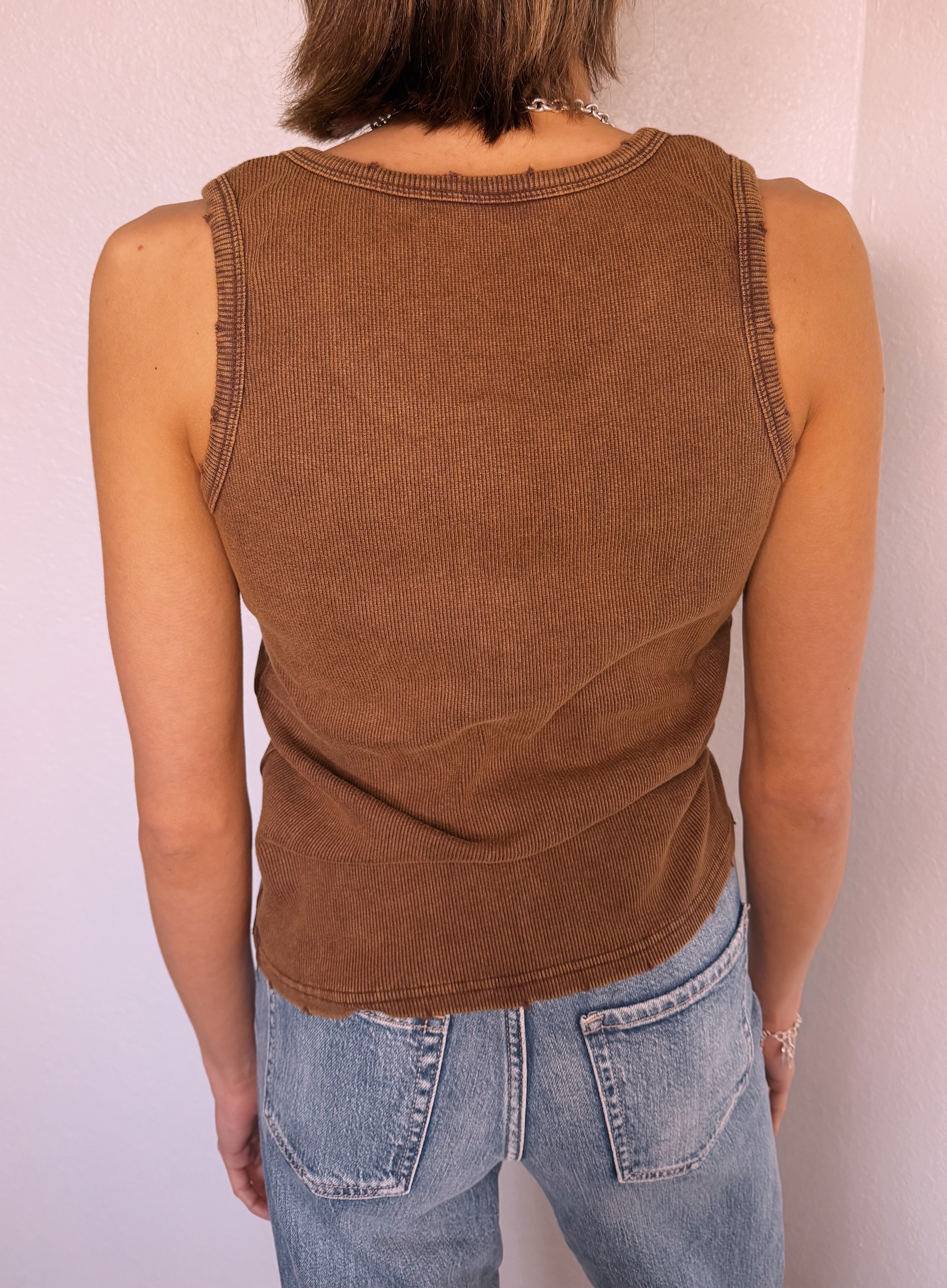 Vintage Distressed Mineral Wash Tank - Coffee